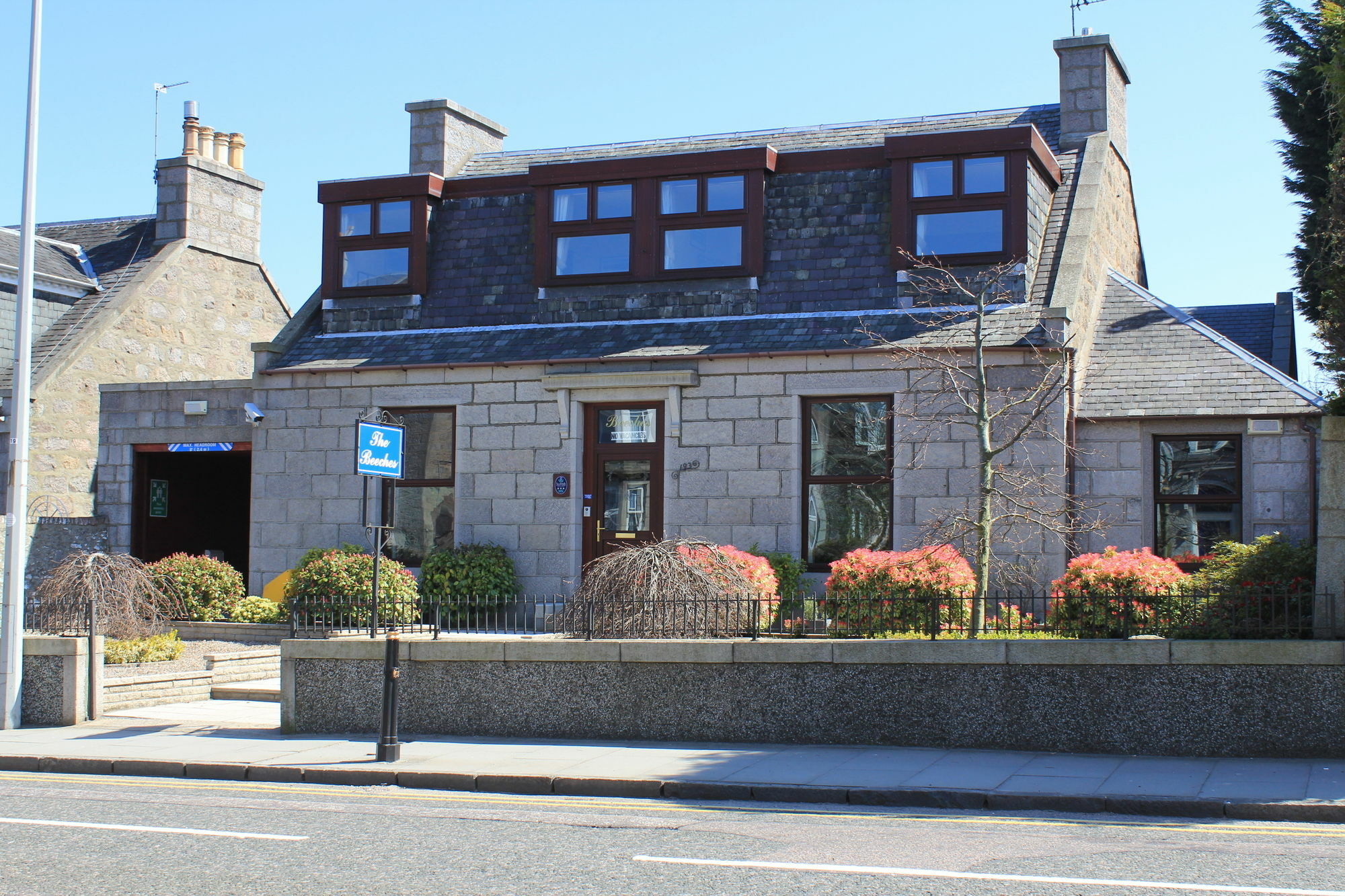 Beeches Aberdeen Hotel Bagian luar foto